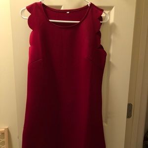 Scalloped trim dress